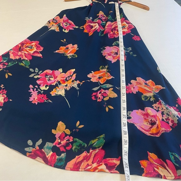 Everly Dark Blue Floral Dress With Halter Neck Size Medium - Picture 6 of 7